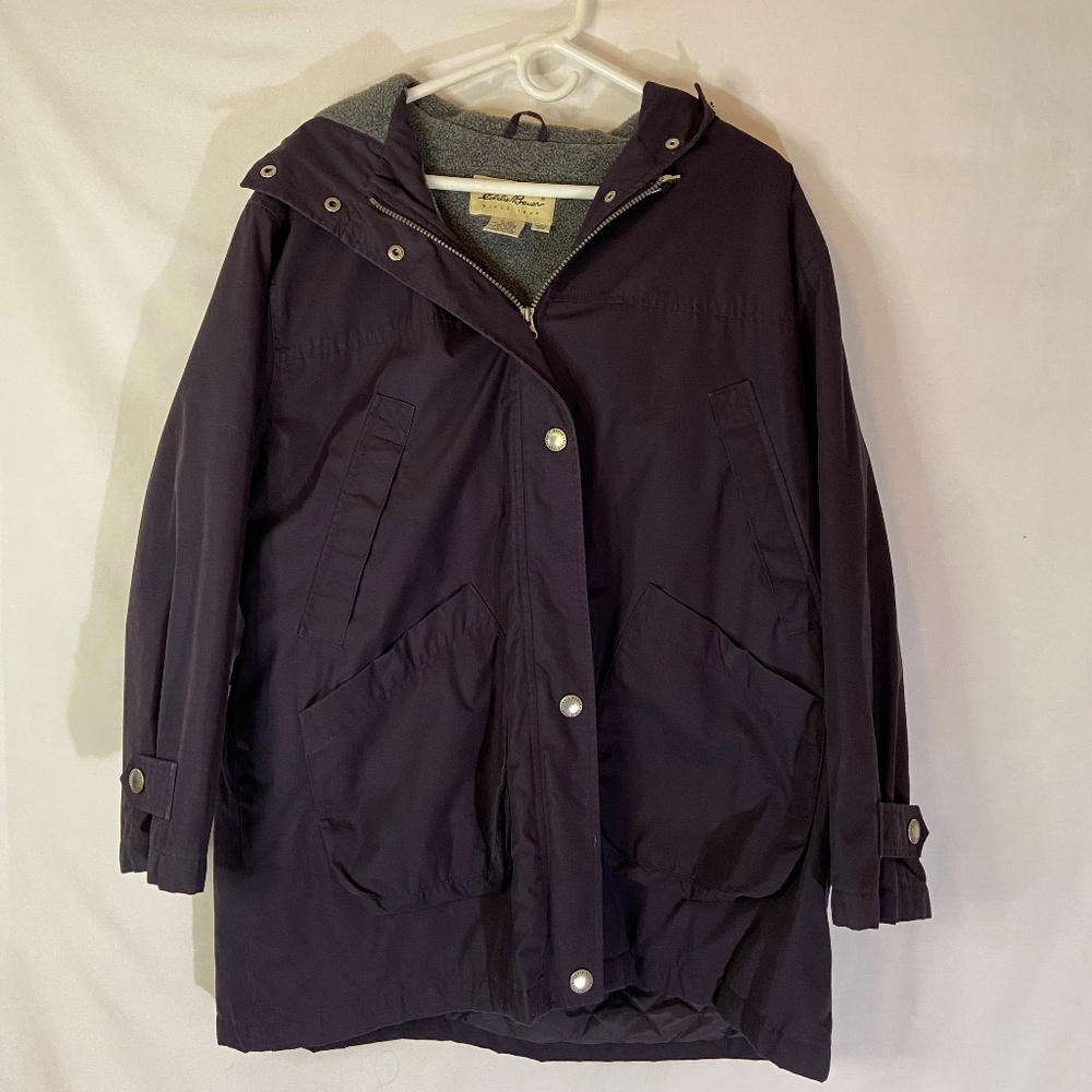 Eddie Bauer Winter Coat With Hood, Plum color, Fleece-lined, Sz L